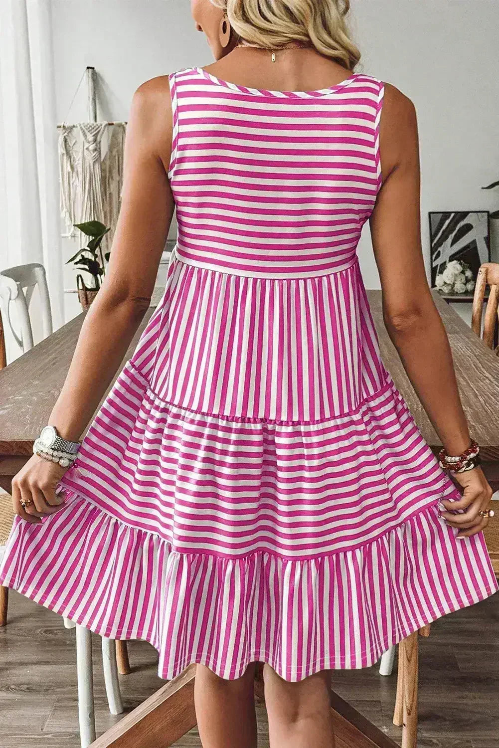 Black Stripe U Neck Sleeveless Loose Fit Mini Dress - Femstylo