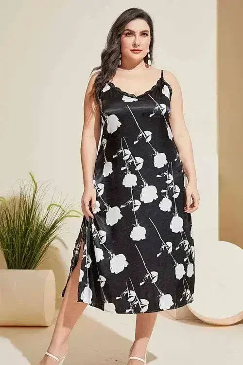 Plus Size Floral Lace Trim Side Slit Night Dress - Femstylo