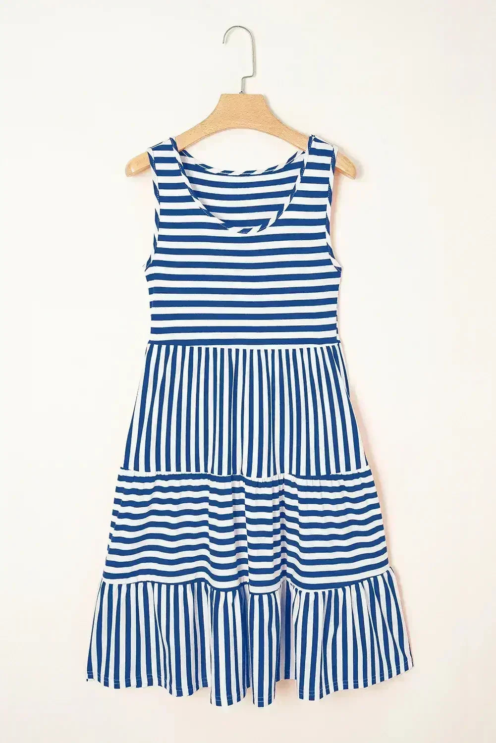 Black Stripe U Neck Sleeveless Loose Fit Mini Dress - Femstylo