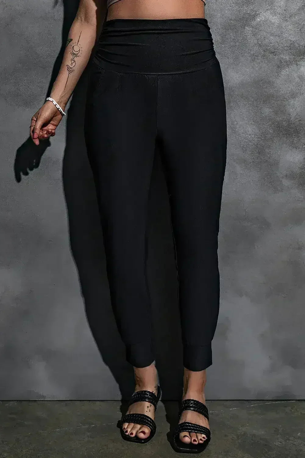 Black Pleated Casual Pocket High Waisted Leggings - Femstylo