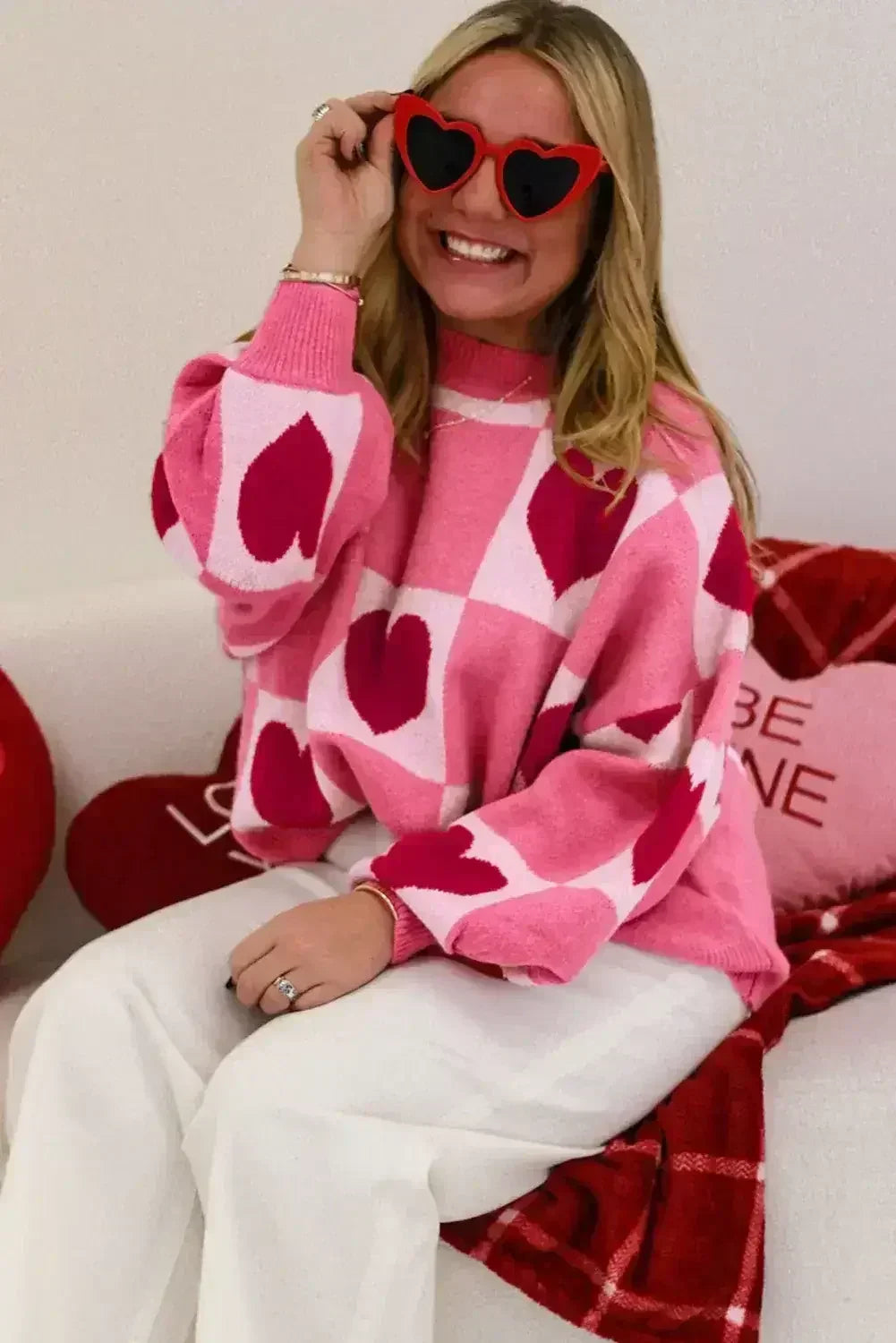 Pink Love Heart Checkered Valentine Knit Sweater - Femstylo