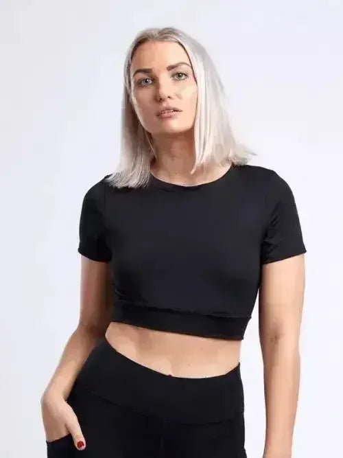 Short-Sleeve Crop Top - Femstylo