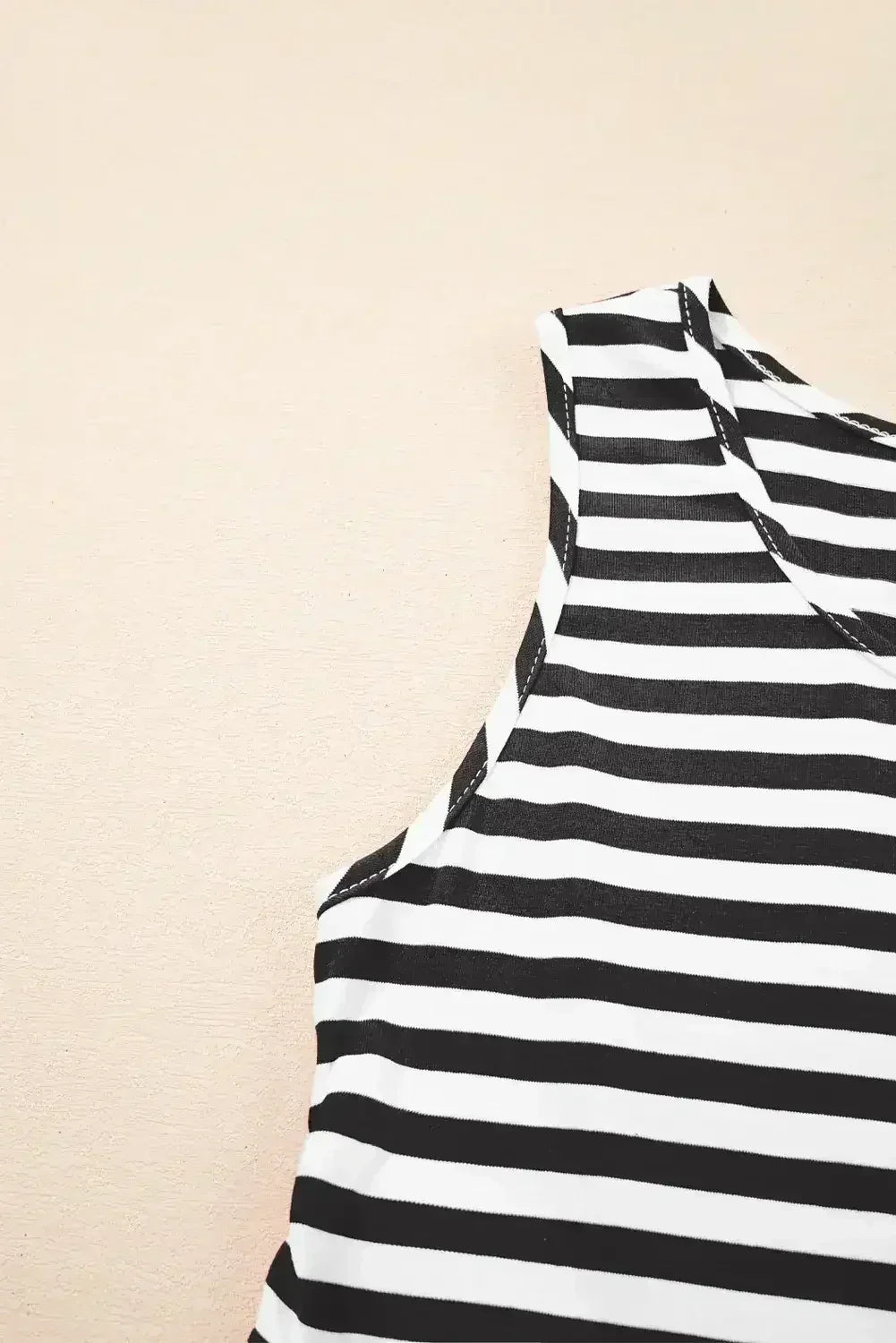Black Stripe U Neck Sleeveless Loose Fit Mini Dress - Femstylo