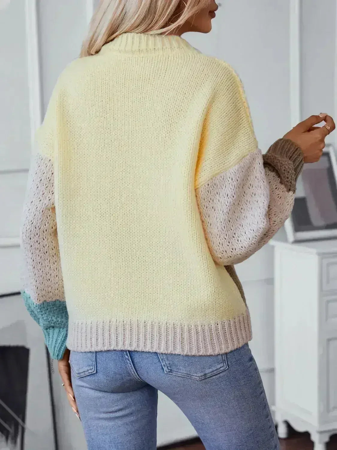 Color Block Round Neck Dropped Shoulder Sweater - Femstylo