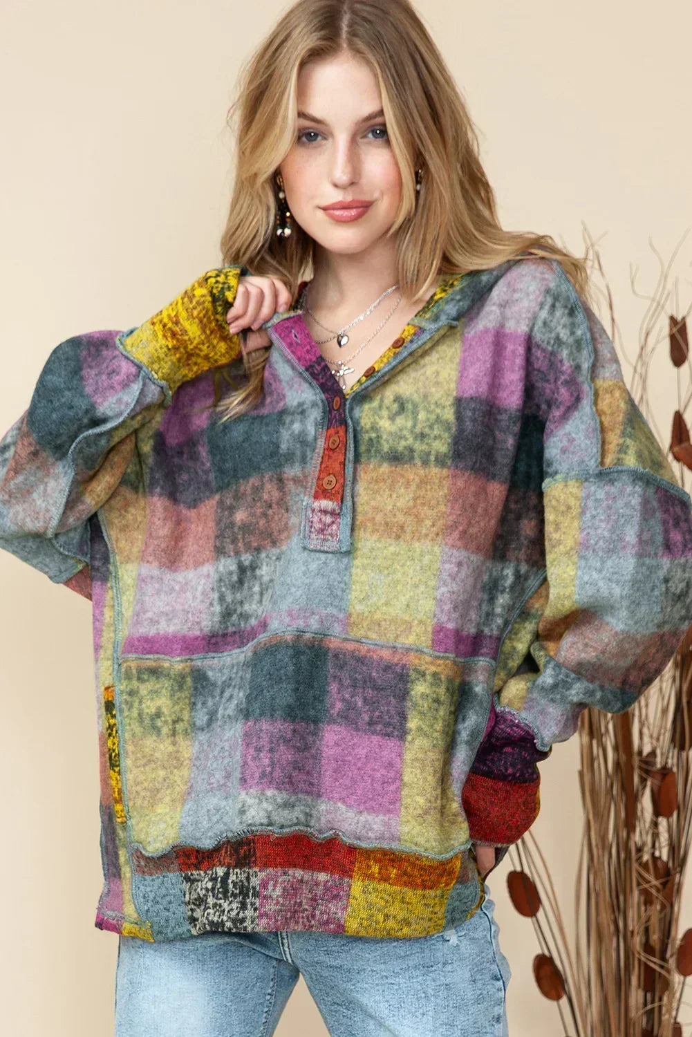 Plaid Henley Hoodie – Kangaroo Pocket & Thumbholes | Femstylo