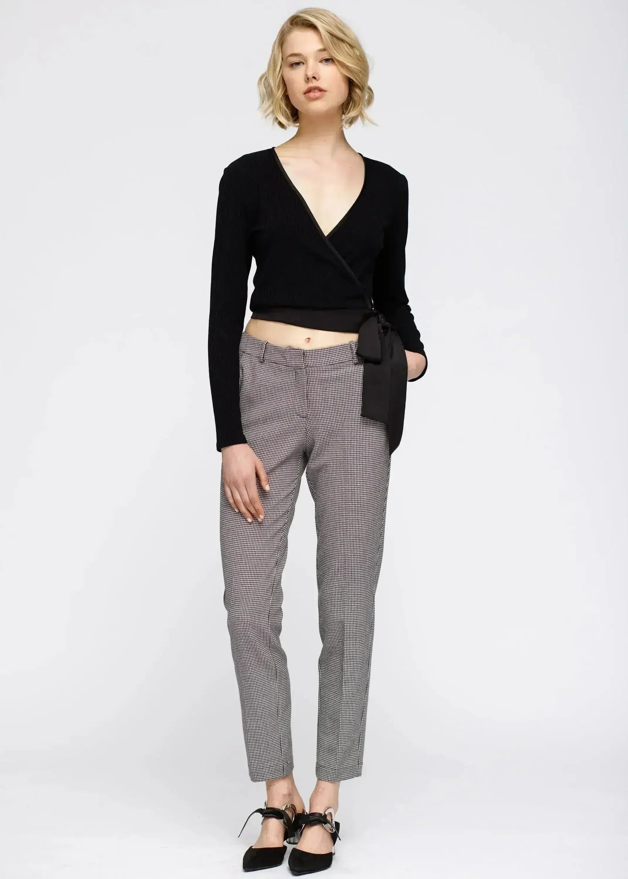 Women's Wrap Front Tie Ribbed Crop Knit Top In Black - Femstylo