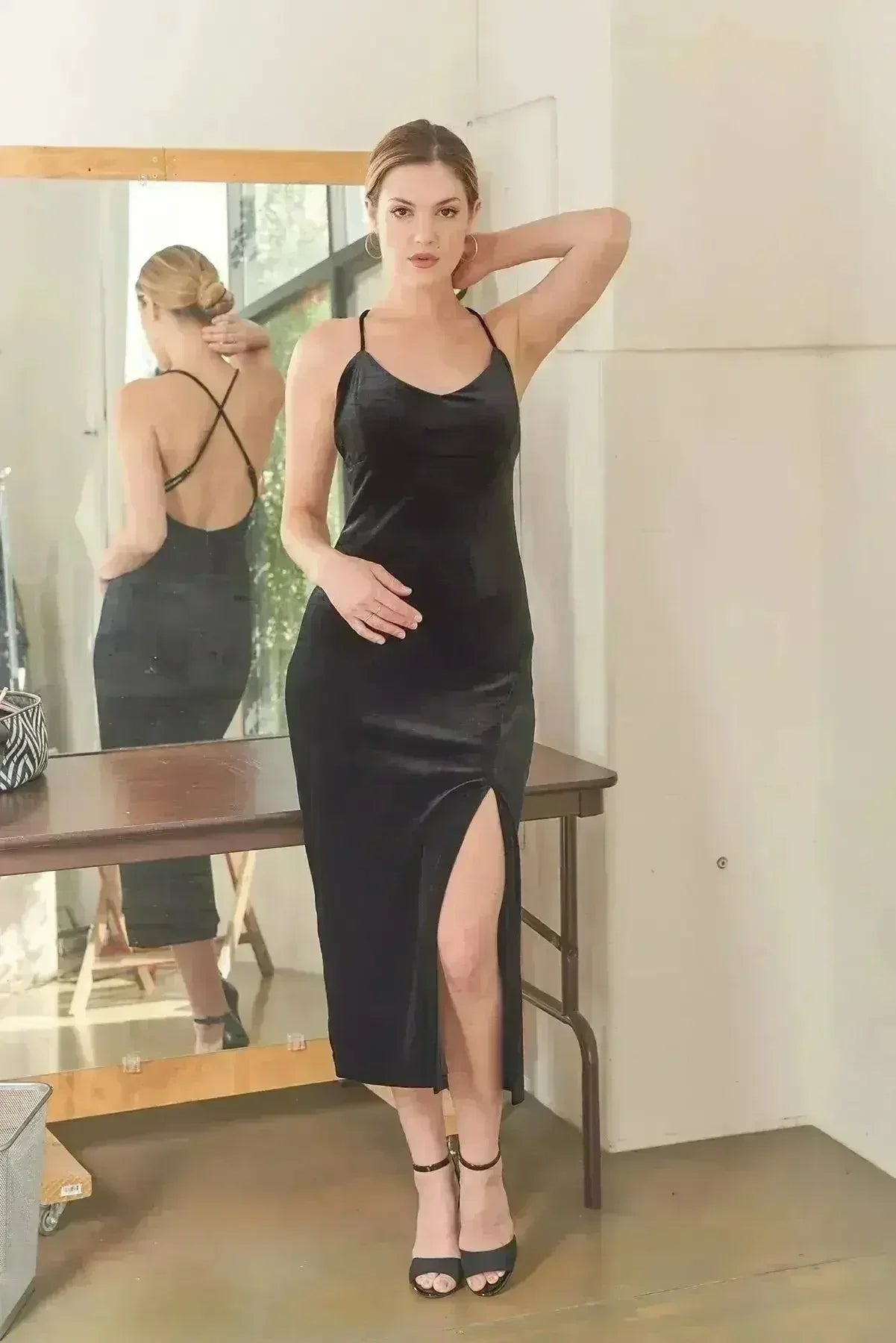 Elle Dress - Velvet slip dress with scooped back and thigh high slit - Femstylo