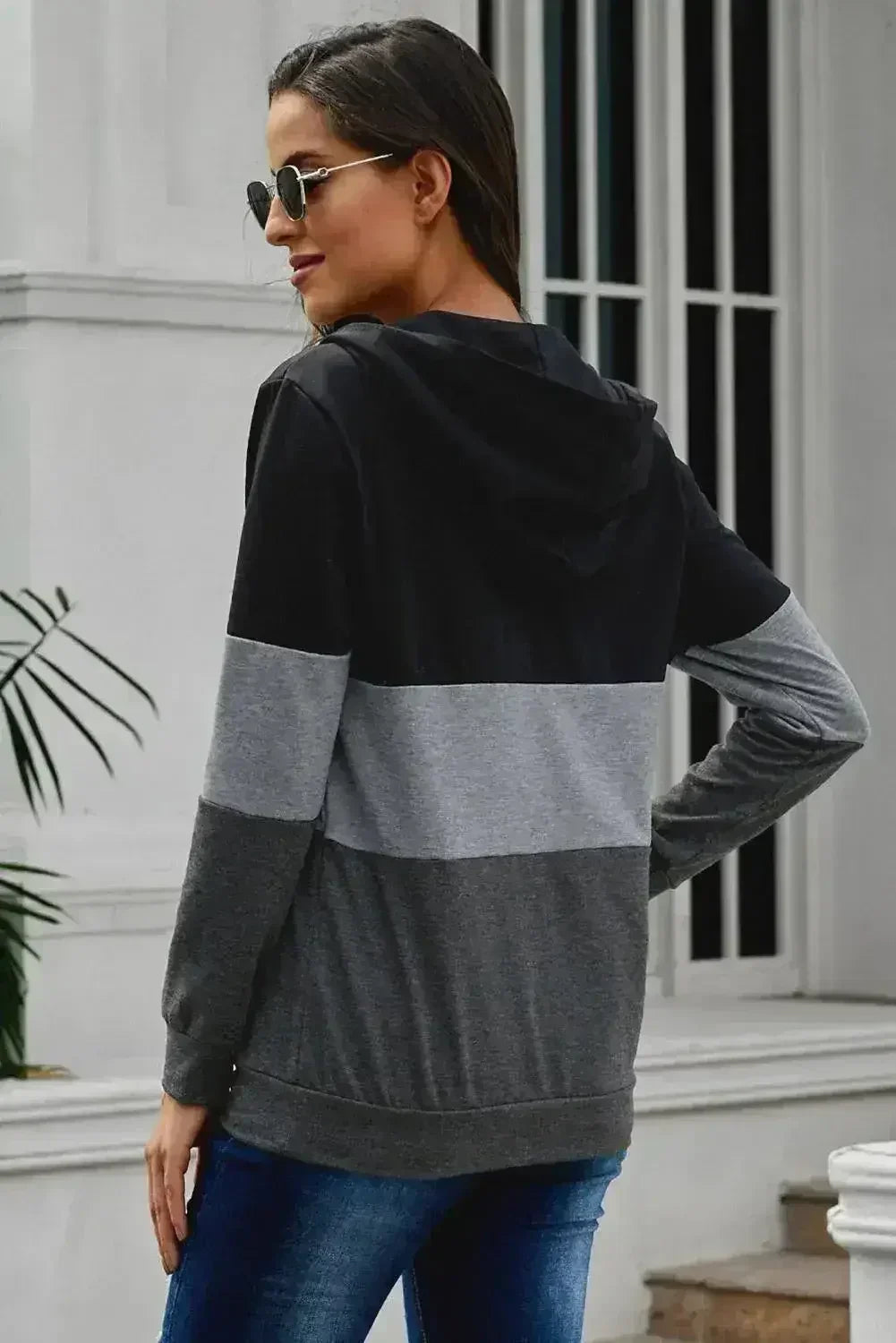 Fashion Black Color Block Zipped Neck Hoodie - Femstylo