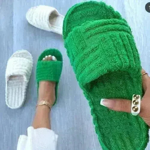 2021 Flat Furry Slippers Thick Sole Open Toe Women Slides - Femstylo