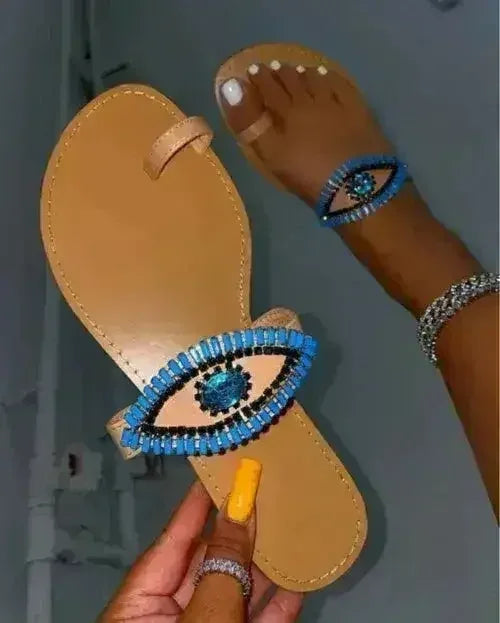 Female Rhinestone Eyes Slides Fashion Round Toe Flat Slippers - Femstylo