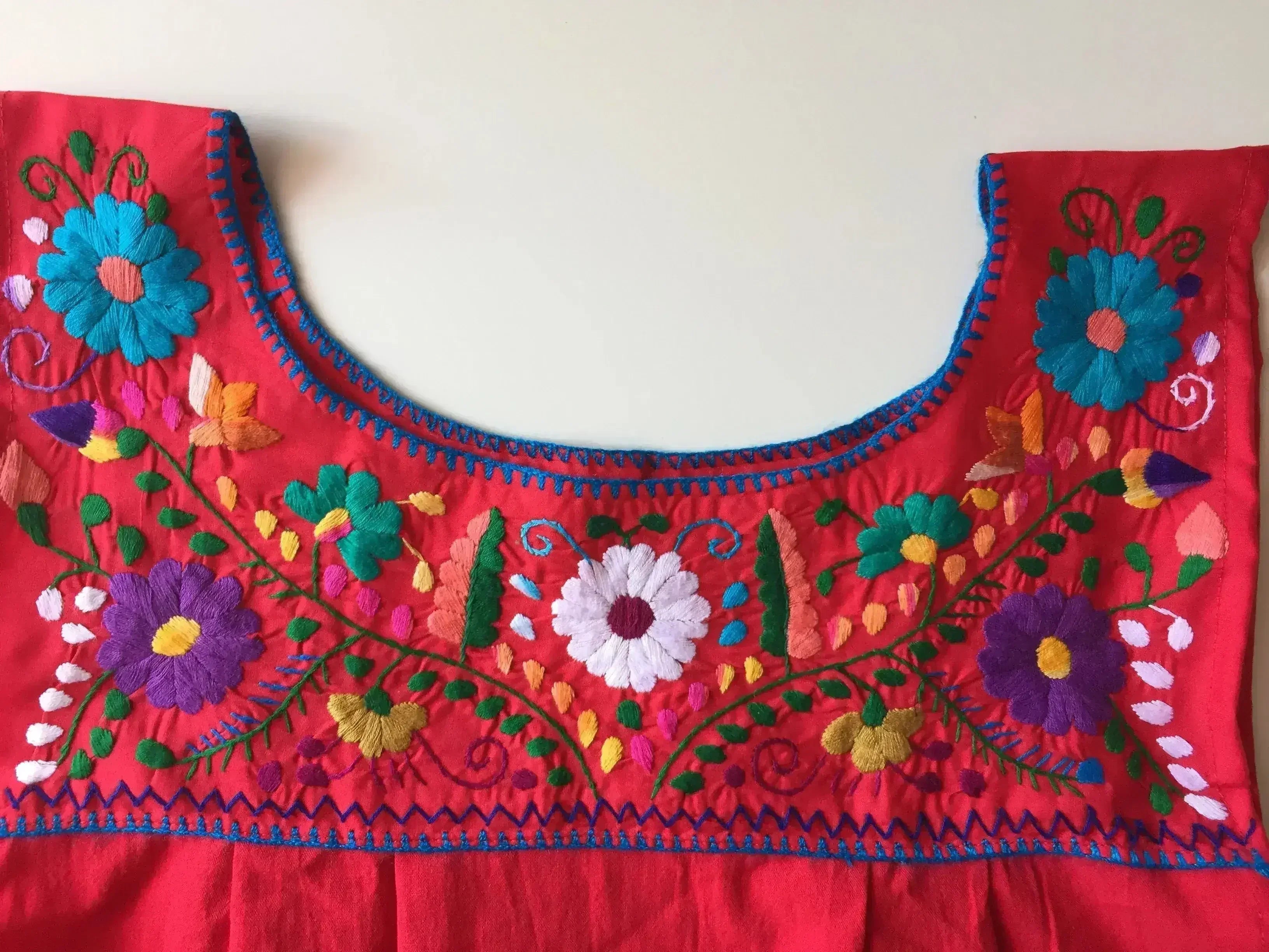 Maxi Isidra, Folk Dress with Embroidered Flowers - Femstylo
