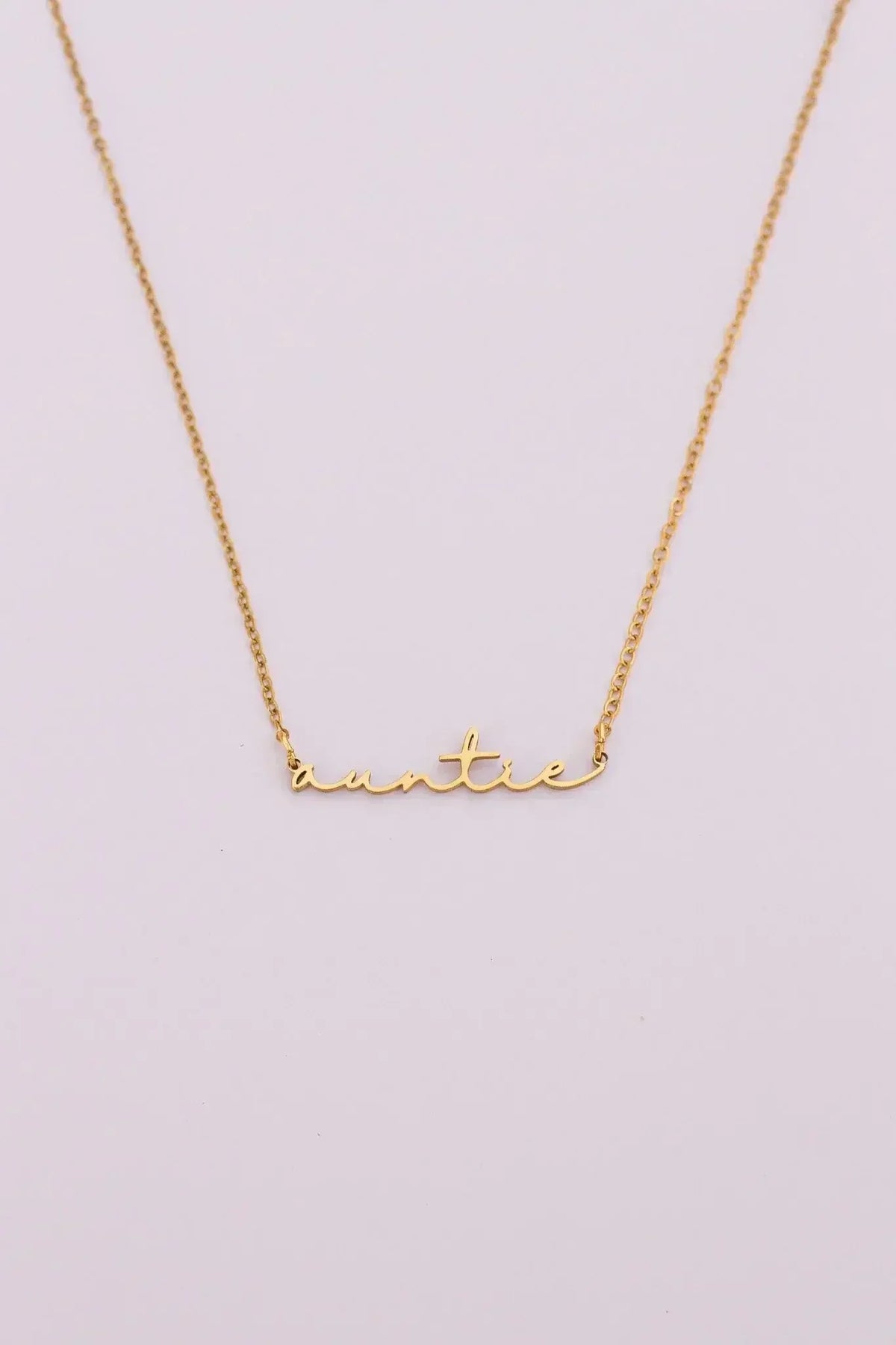 "Auntie" Necklace - Femstylo