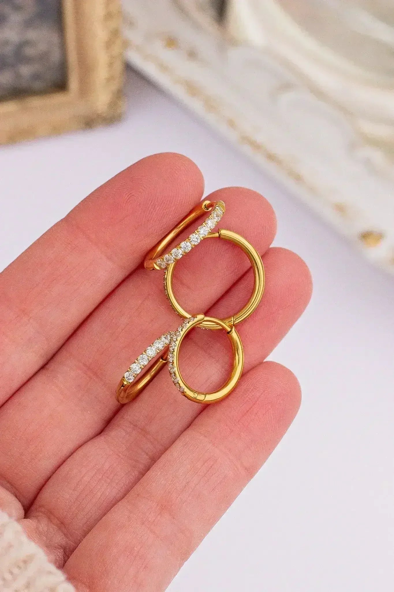 Mini Crystal Hoop - Femstylo