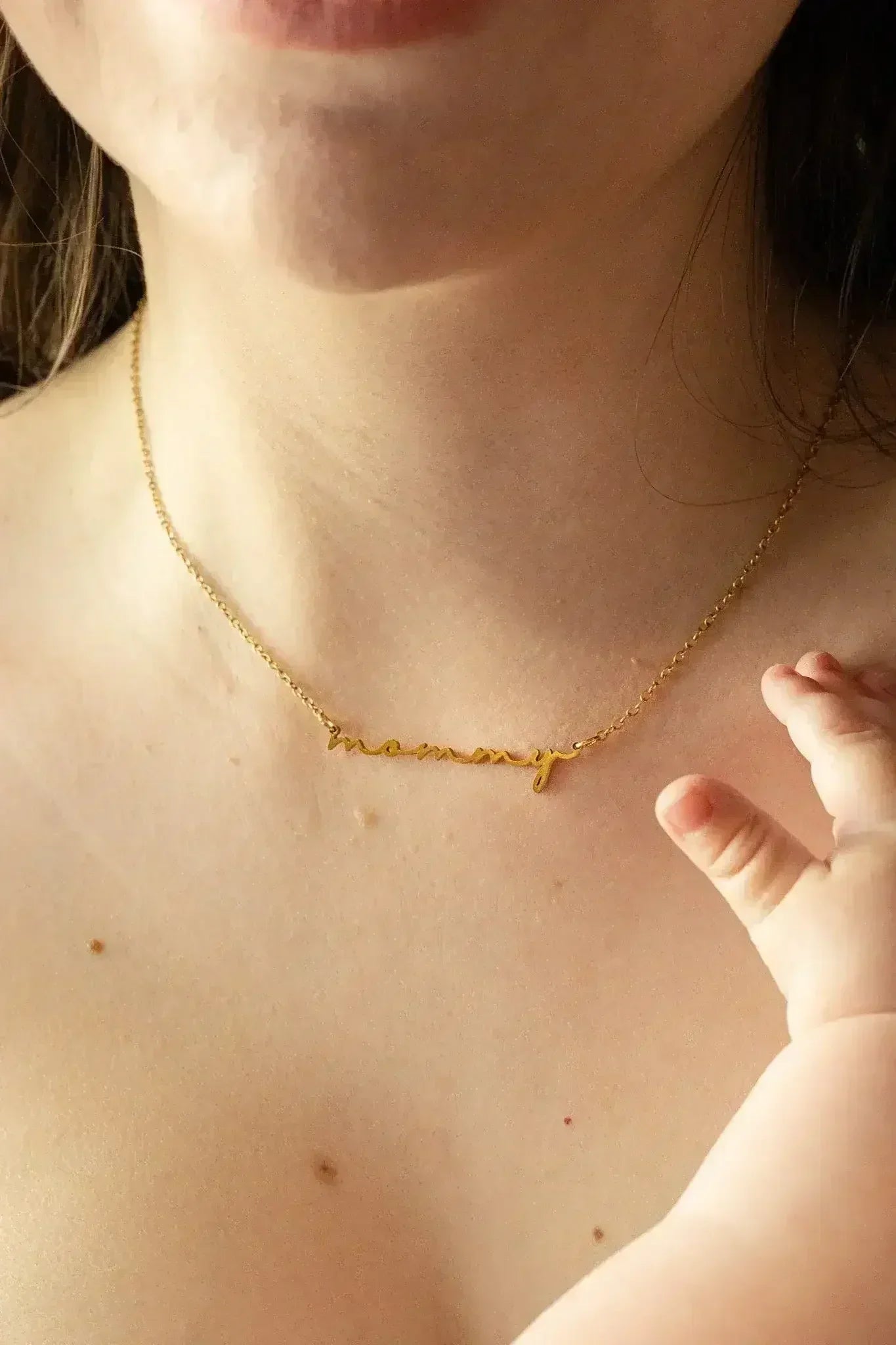 "Mommy" Necklace - Femstylo