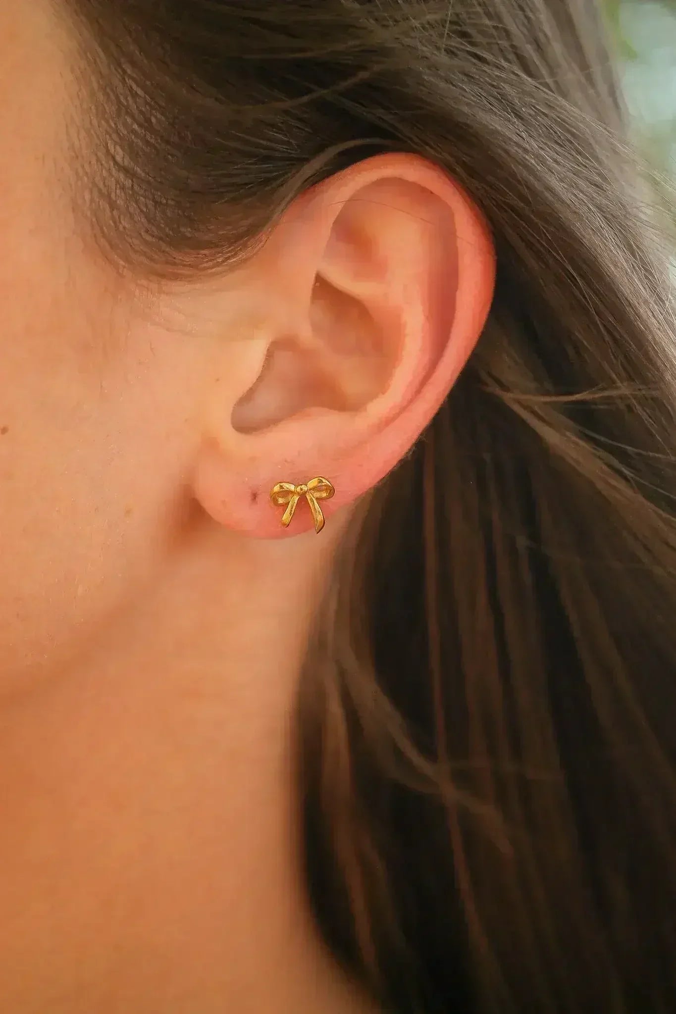 Bow Flat Back Stud - Femstylo