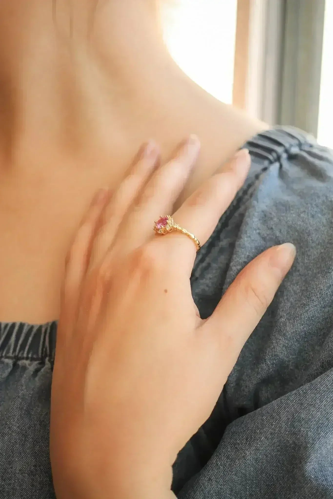 Calliope Ring in Pink Sapphire - Femstylo
