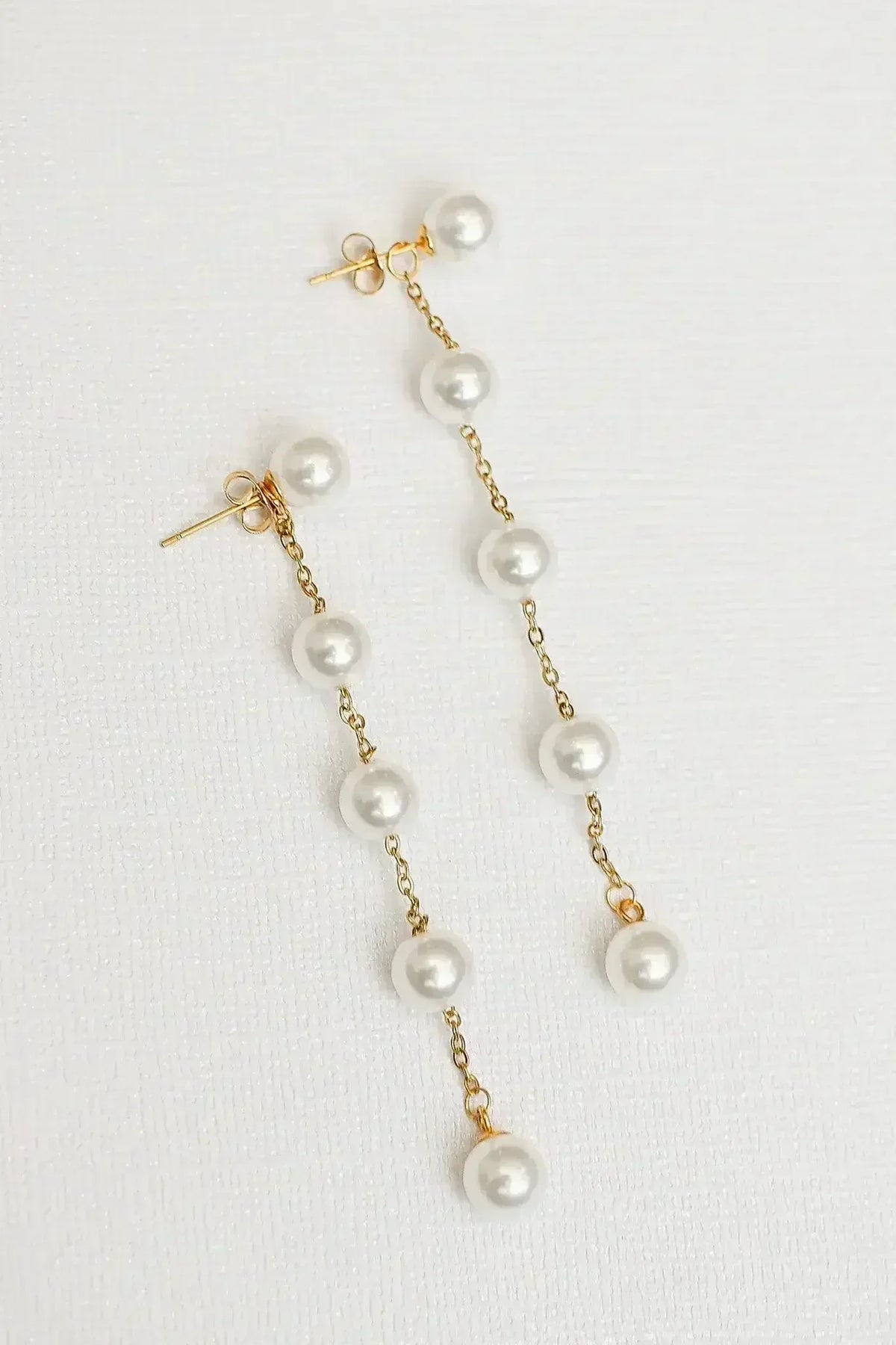 Emory Pearl Dangle - Femstylo