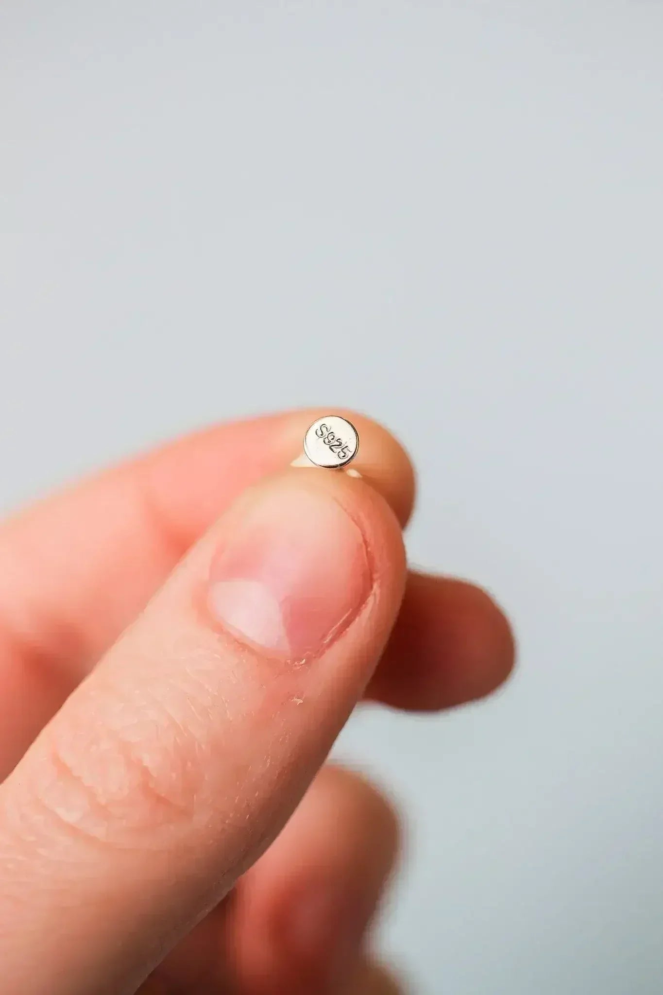 Callie Flat Back Stud - Femstylo