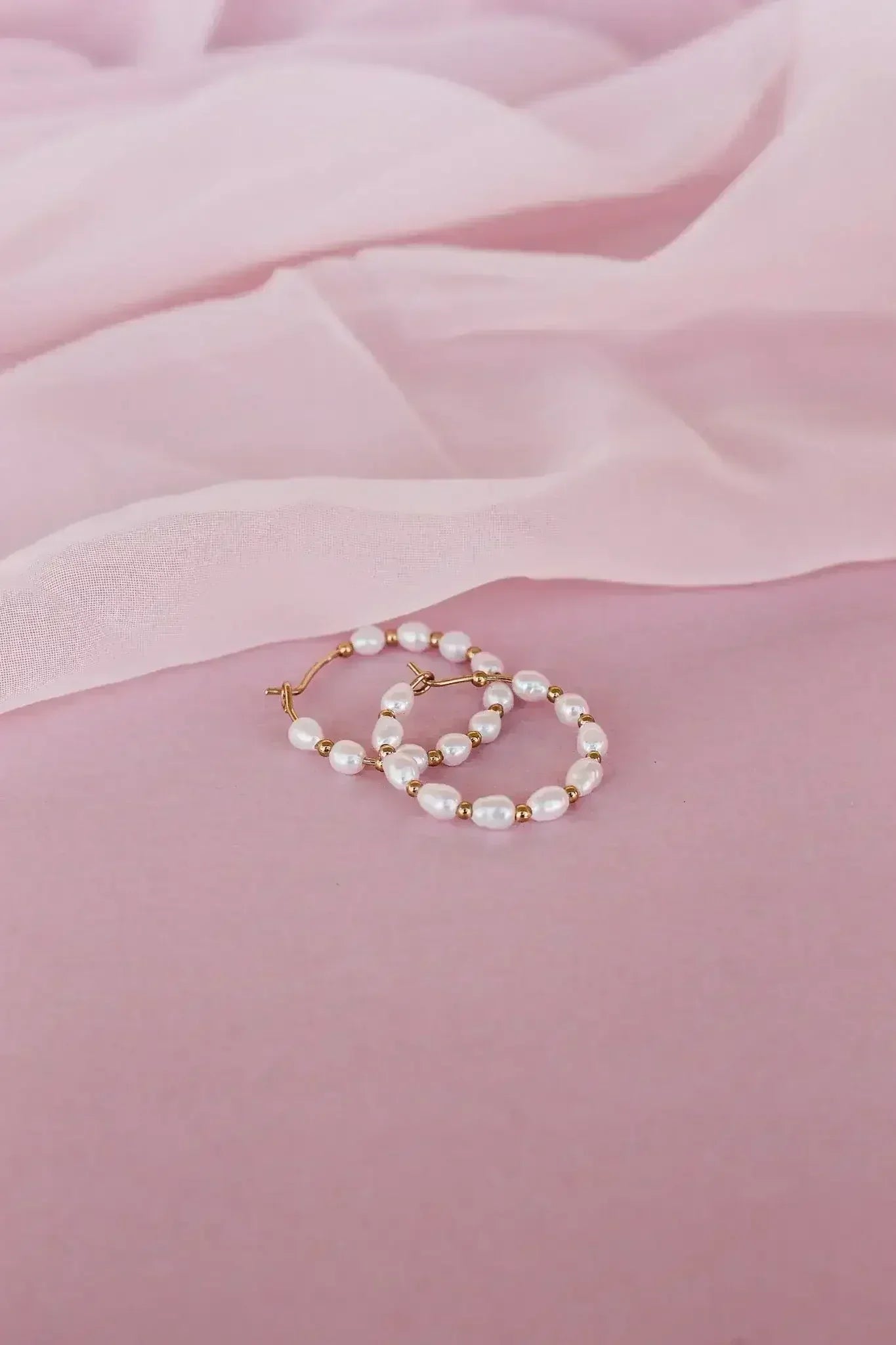 Paige Pearl Beaded Hoop - Femstylo