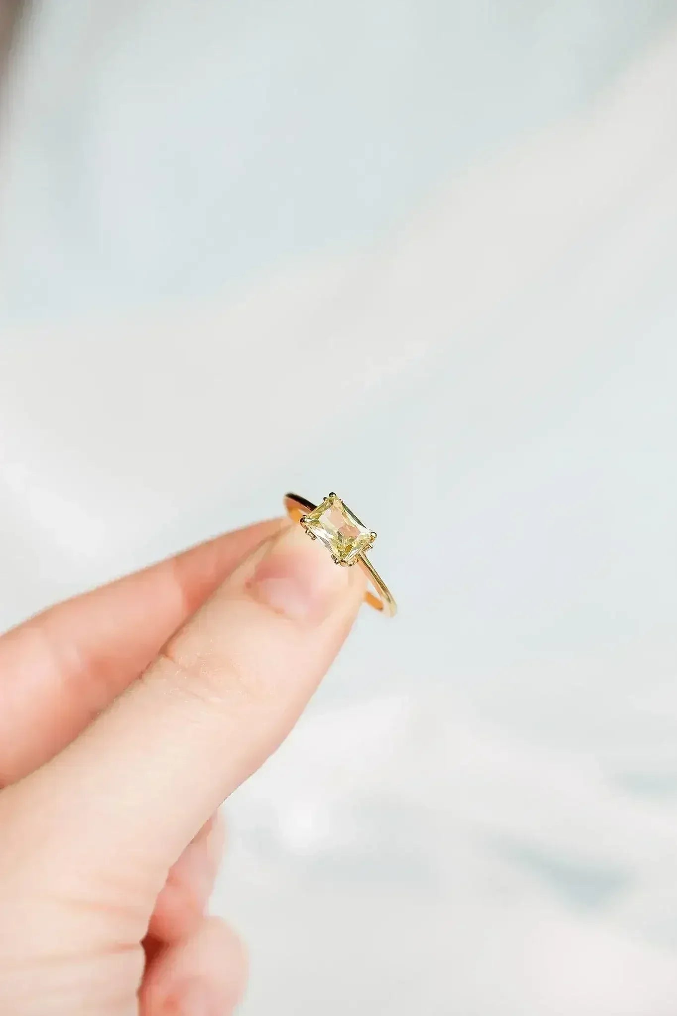 Cindy Ring in Citrine - Femstylo
