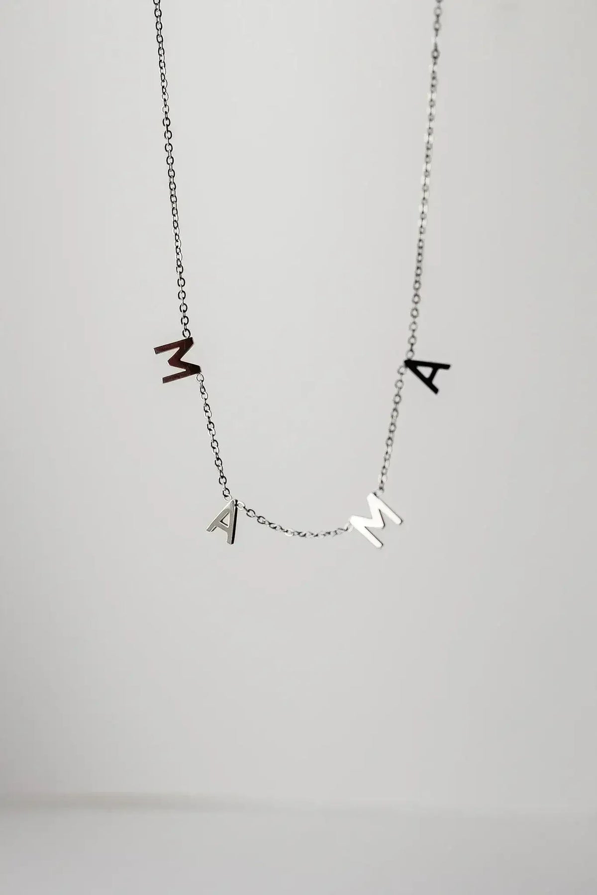 MAMA Necklace - Femstylo