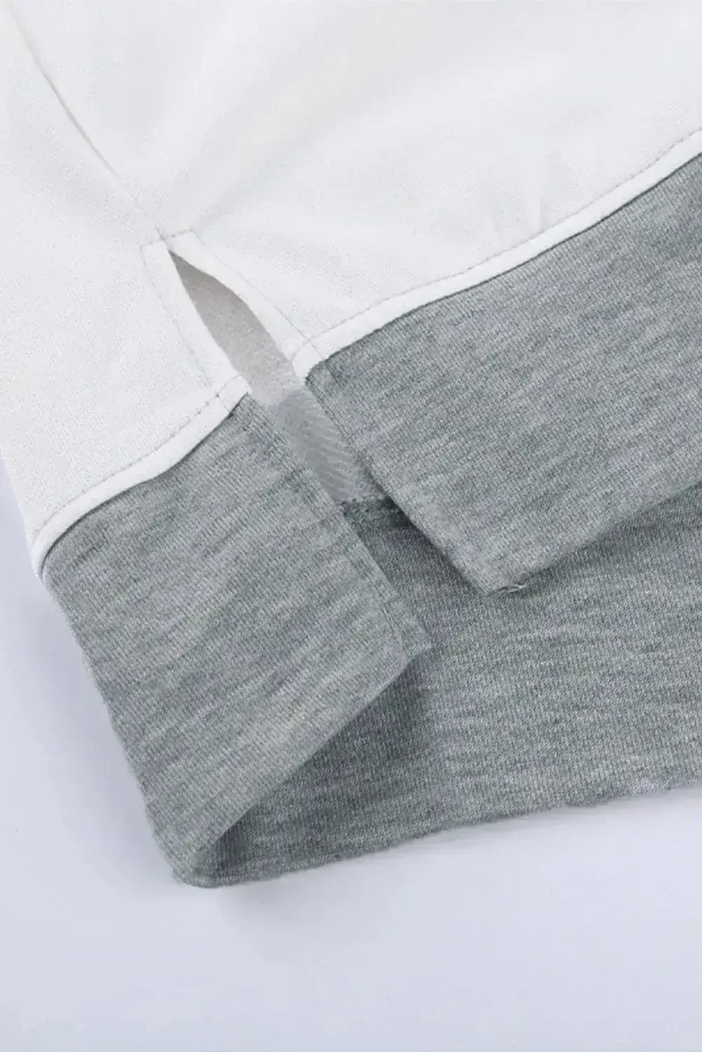 Women's Gray Color Block Round Neck Long Sleeves Pullover Sweatshirt - Femstylo