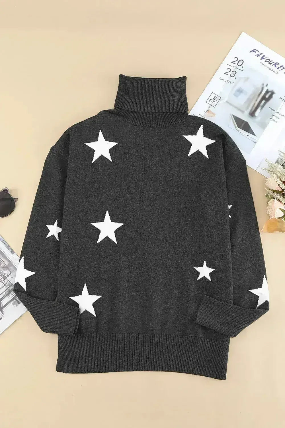 Turtleneck Star Print Sweater - Femstylo
