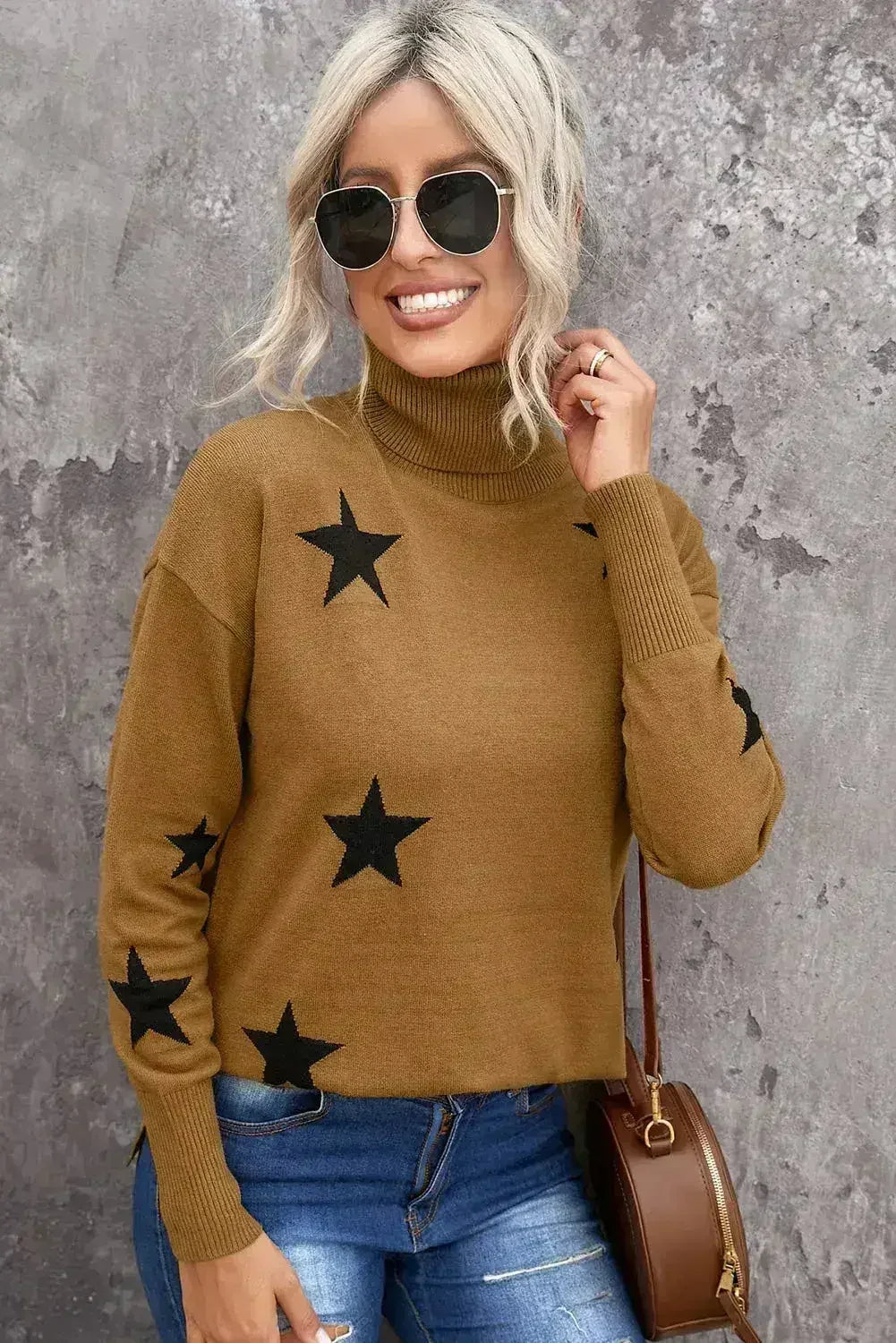 Turtleneck Star Print Sweater - Femstylo