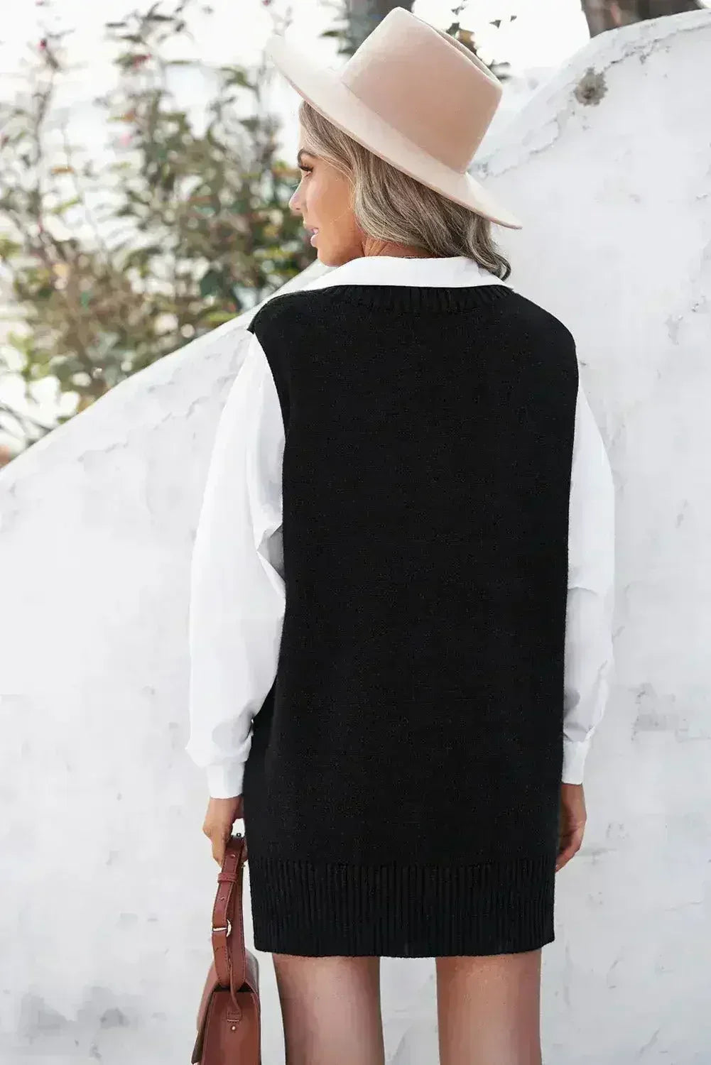 Black Knit Pullover Vest Sweater - Femstylo