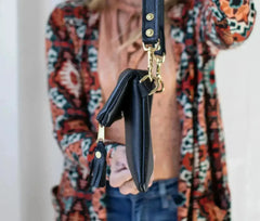Foldover Crossbody Clutch - Femstylo