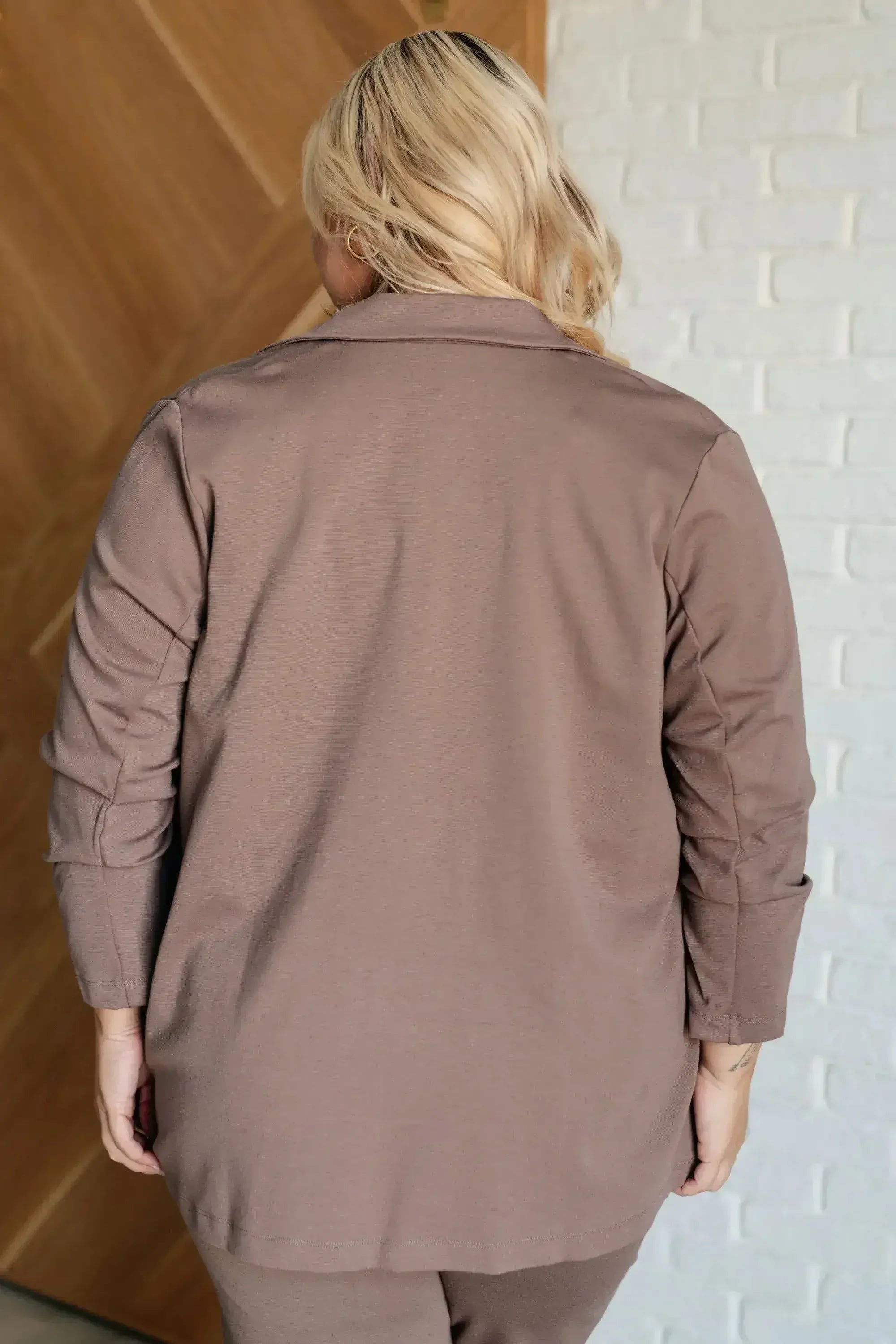 Magic 3/4 Blazer in Dark Mocha - Femstylo