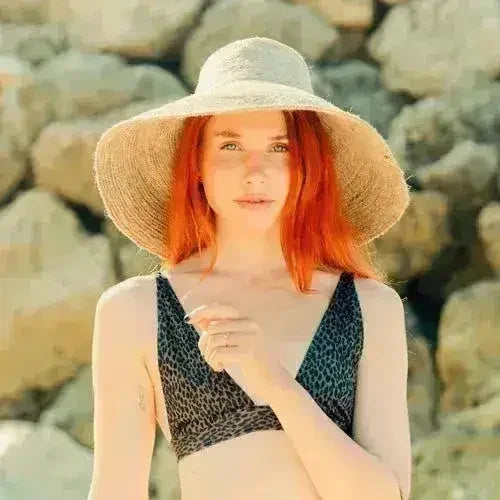 RIRI Jute Handwoven Straw Hat In Natural Beige - Femstylo