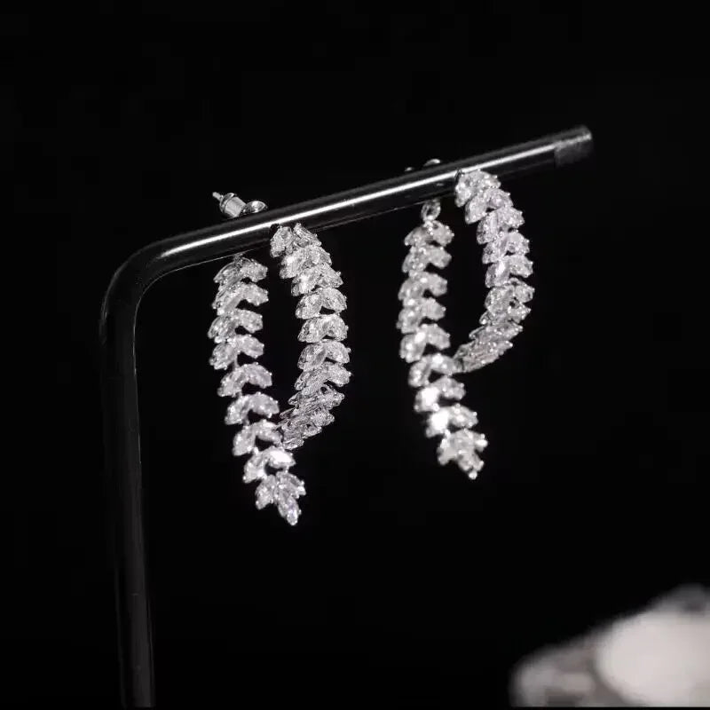 Elegant Crystal Drop Earrings for Bridal - Fashion Dangle Jewelry for party