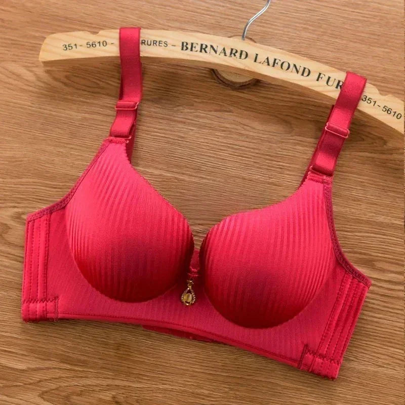 Wireless Push-Up Bra – 8cm Thick Padding for Extreme Lift  | Femstylo