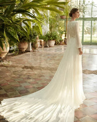 Boho Beach Wedding Dress - Long Sleeve Lace Gown Customizable | Femstylo