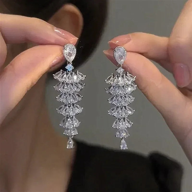 Elegant Crystal Drop Earrings for Bridal - Fashion Dangle Jewelry for party