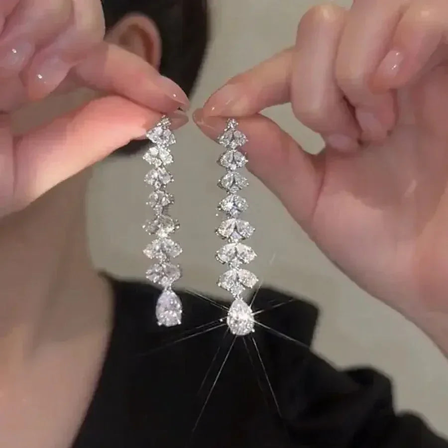 Elegant Crystal Drop Earrings for Bridal - Fashion Dangle Jewelry for party
