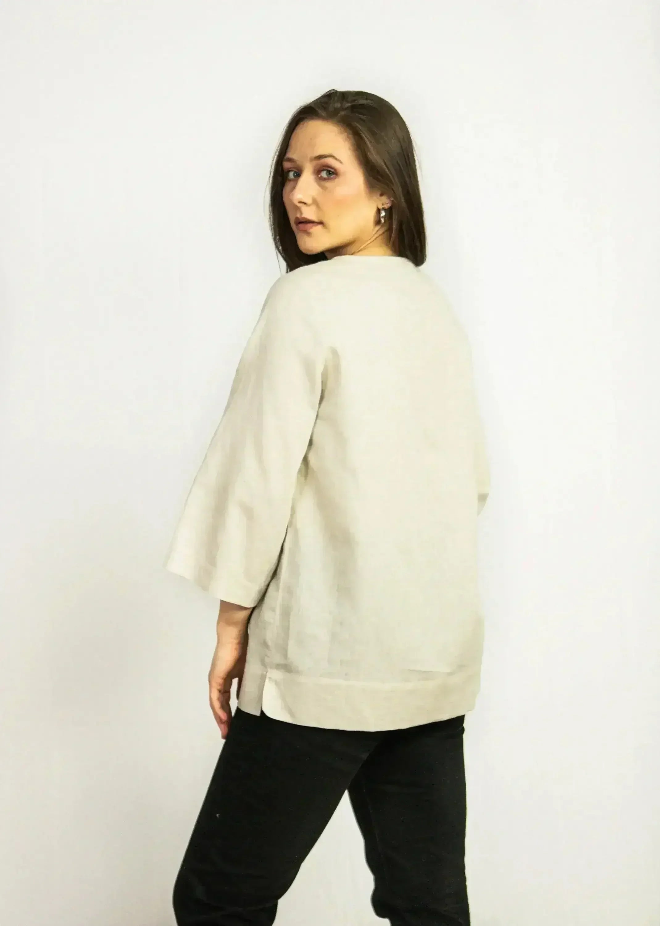 Asphalt Grey Linen Oversize Top – Modern & Comfortable Blouse - Femstylo