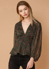 V-neck Puff Sleeve Blouse in Leopard Hunt | Femstylo - Femstylo