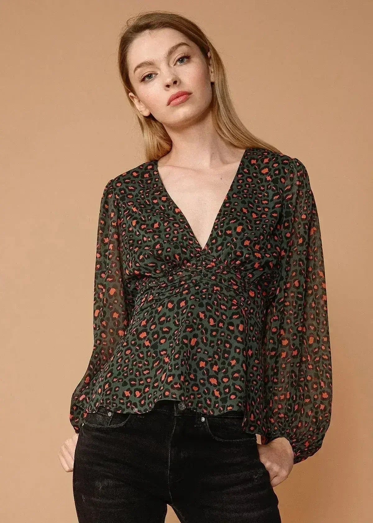V-neck Puff Sleeve Blouse in Leopard Hunt | Femstylo - Femstylo