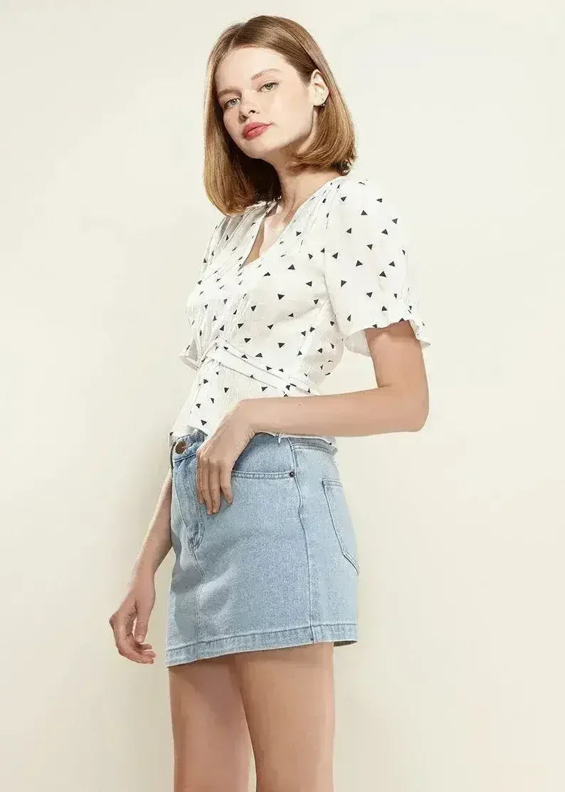 Women's Triangle Print Puff Sleeve Blouse in White triangle | Femstylo - Femstylo