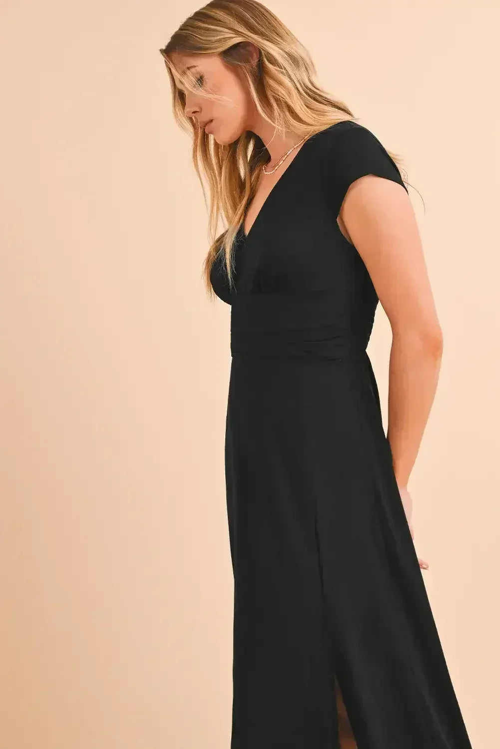 Black Deep V Neck Ruched High Waist Midi Dress - Femstylo