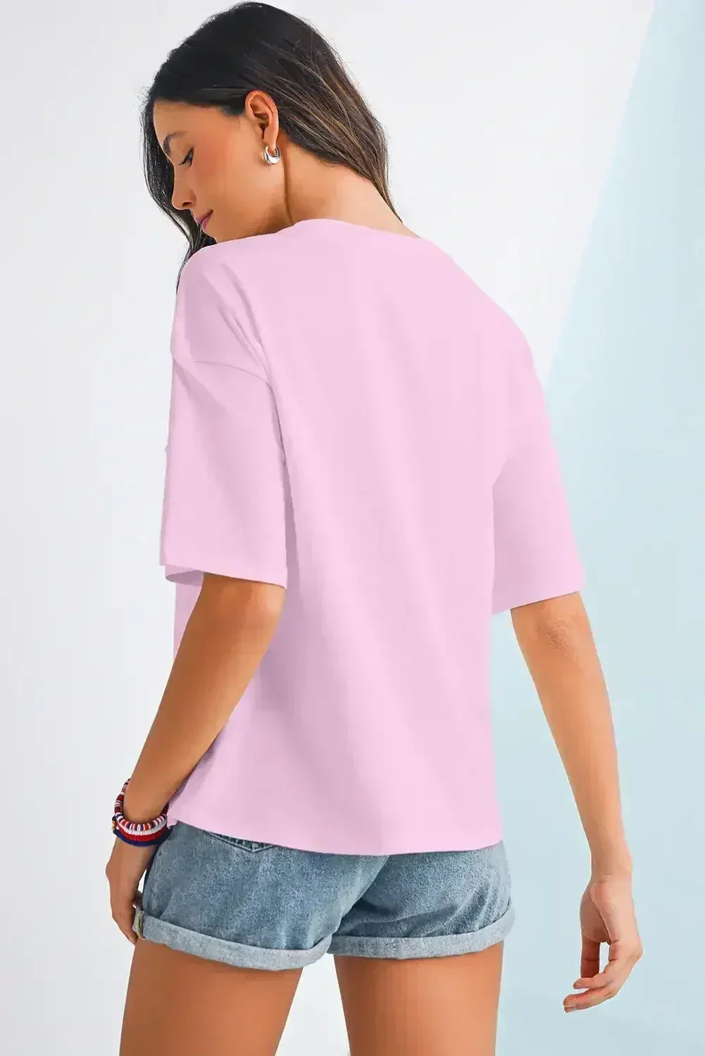 White Flag Bow Graphic Crewneck Tee - Femstylo