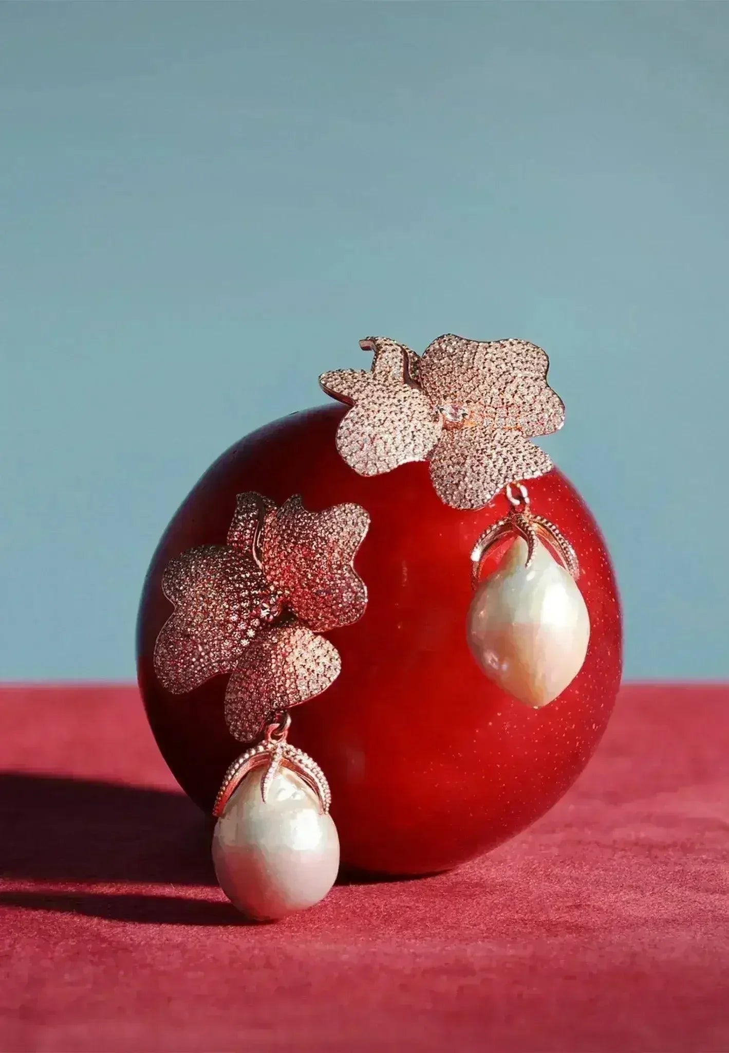 Baroque Pearl White Flower Drop Earring Silver - Femstylo