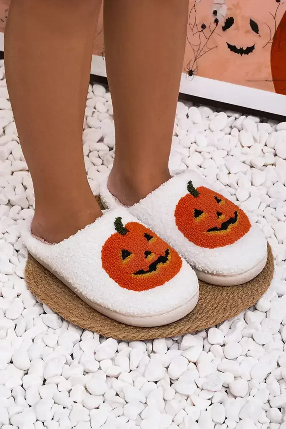 Black Halloween Pumpkin Print Plush Slippers - Femstylo