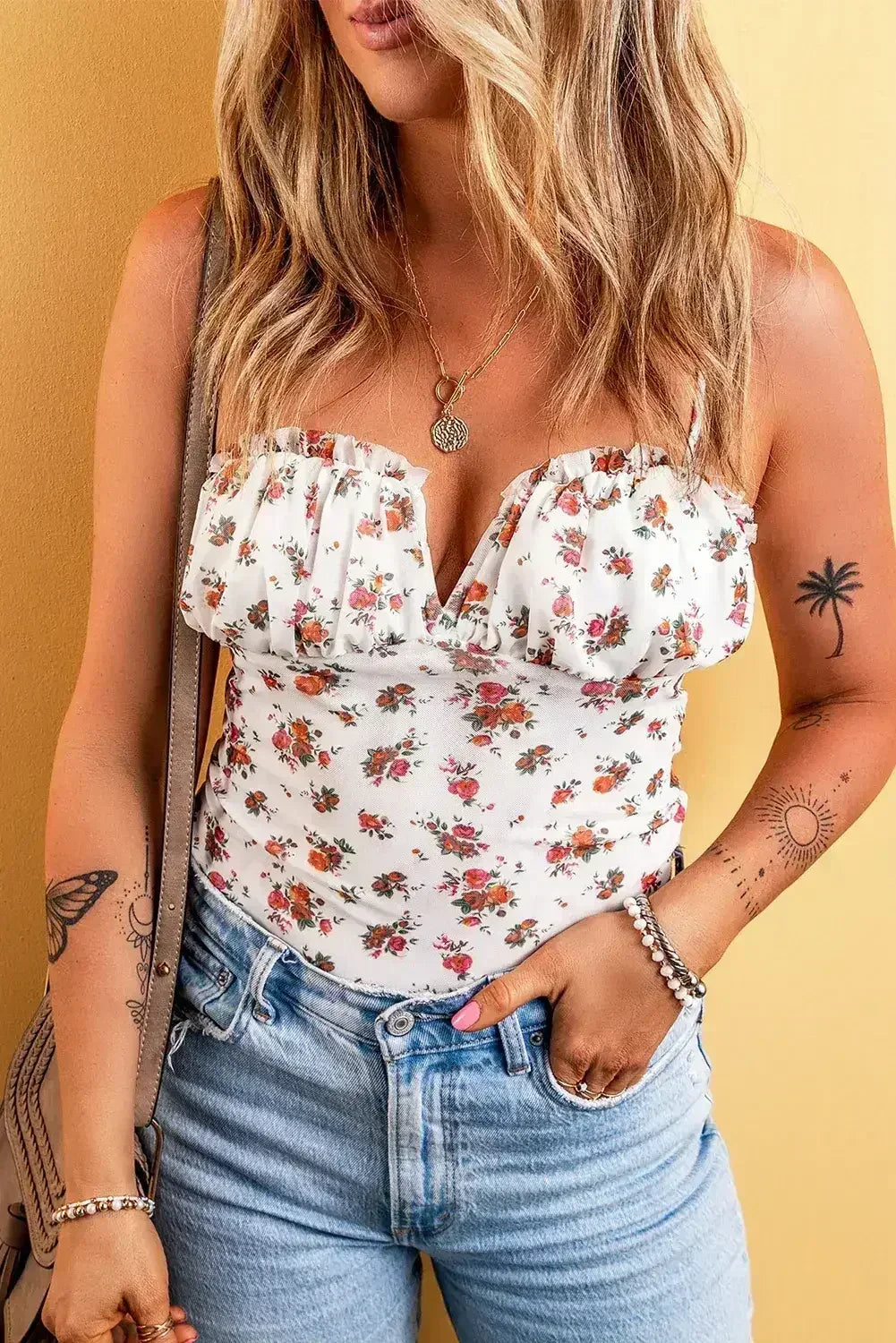 White Floral V Cut Frilled Trim Spaghetti Straps Bodysuit - Femstylo