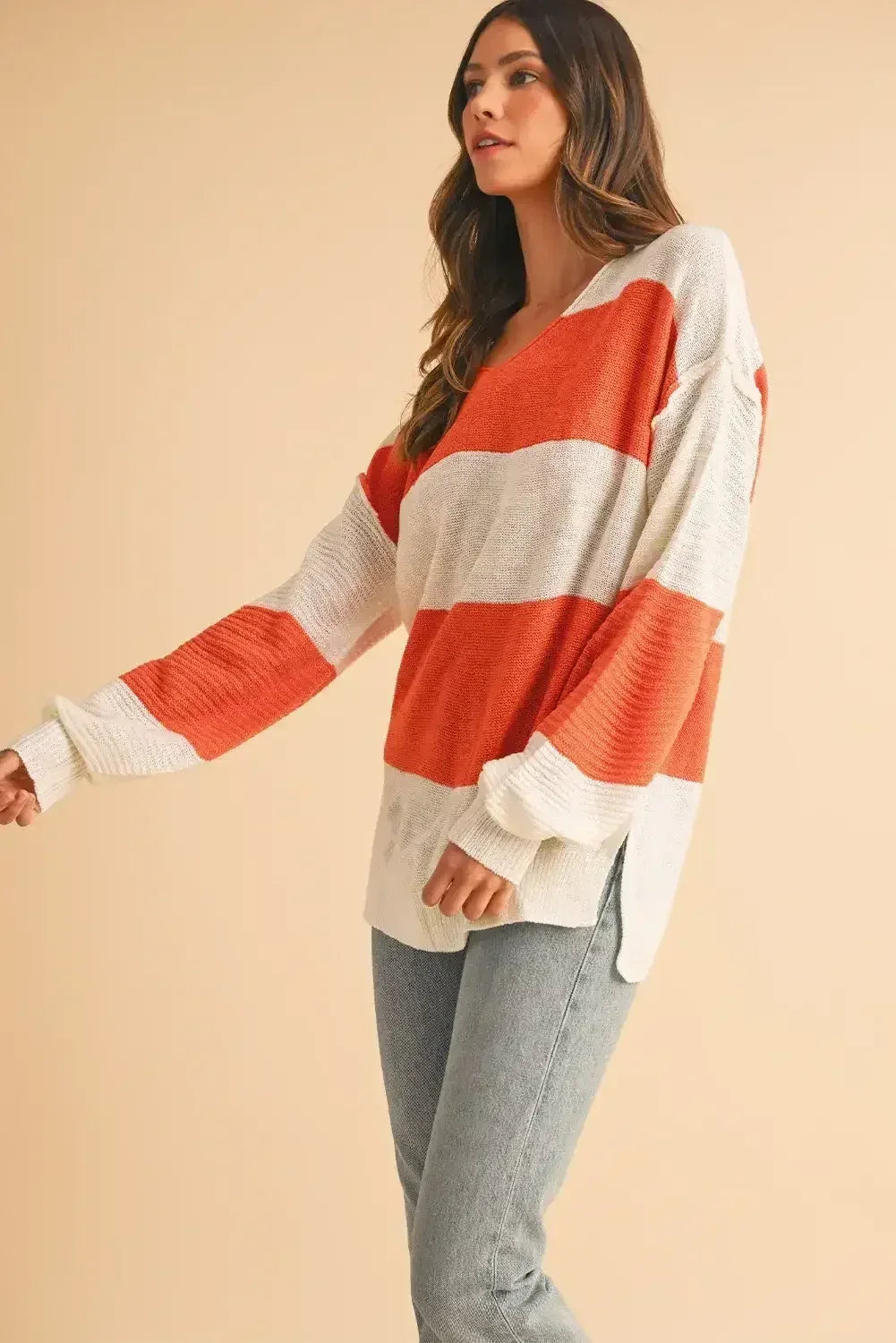 Orange Colorblock V Neck Side Slits Sweater - Femstylo