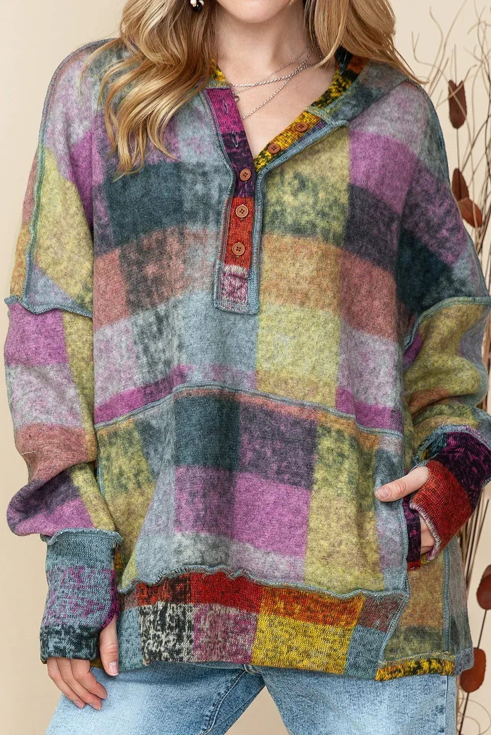 Plaid Henley Hoodie – Kangaroo Pocket & Thumbholes | Femstylo