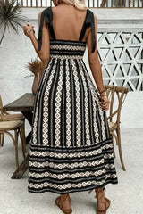 Black Geometric Striped Knot Strap Maxi Dress - Femstylo