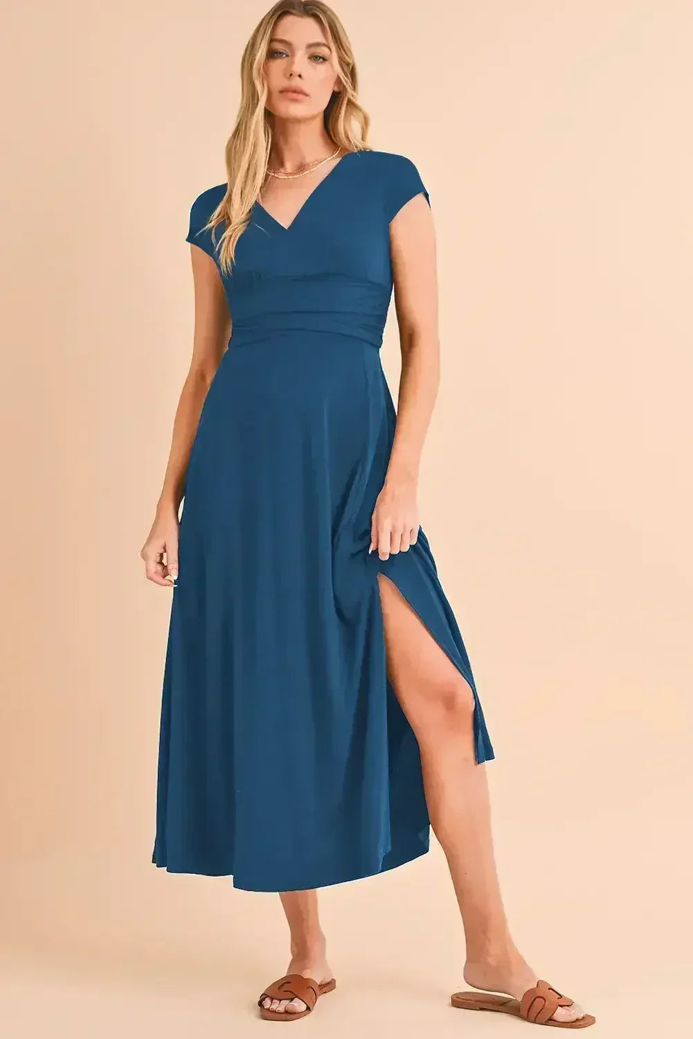 Black Deep V Neck Ruched High Waist Midi Dress - Femstylo